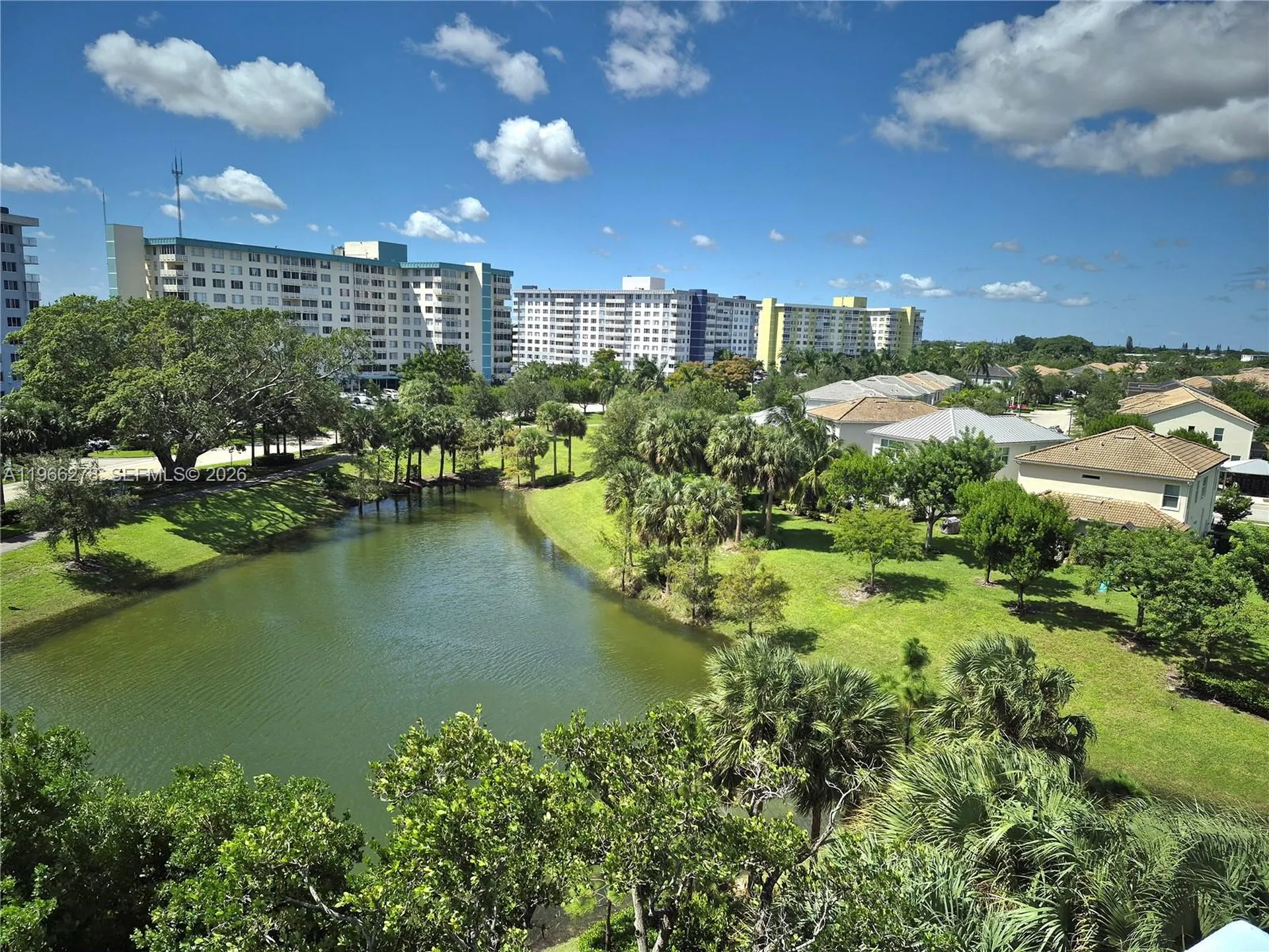 4001 Hillcrest Drive Hollywood FL 33021