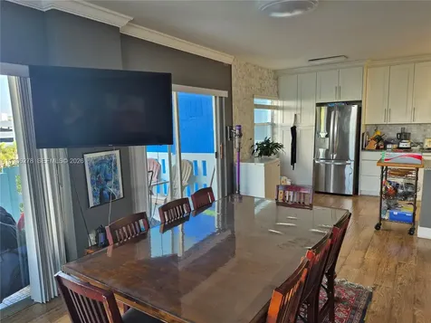 4001 Hillcrest Drive Hollywood FL 33021