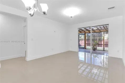 30 SE 6th Road Homestead FL 33030