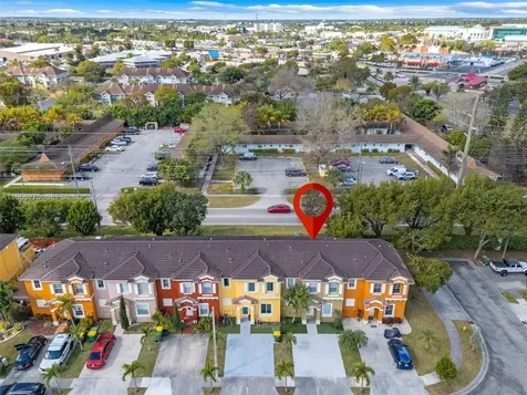 30 SE 6th Road Homestead FL 33030