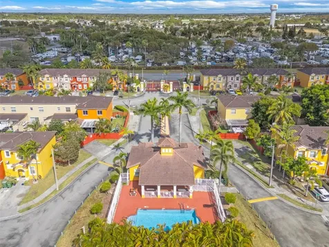 30 SE 6th Road Homestead FL 33030