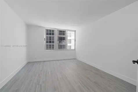 1200 West Avenue Miami Beach FL 33139