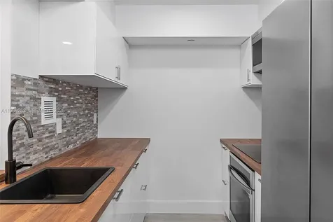 1200 West Avenue Miami Beach FL 33139