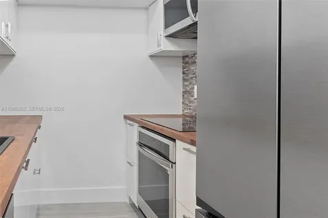 1200 West Avenue Miami Beach FL 33139
