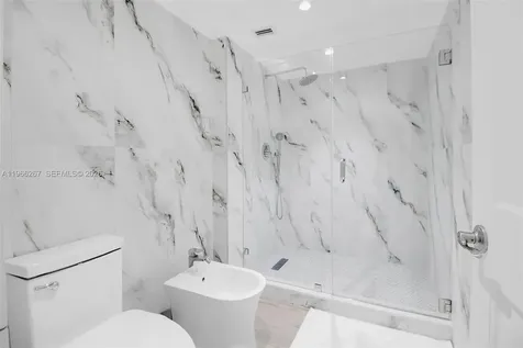 5757 Collins Avenue Miami Beach FL 33140