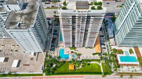 5757 Collins Avenue Miami Beach FL 33140