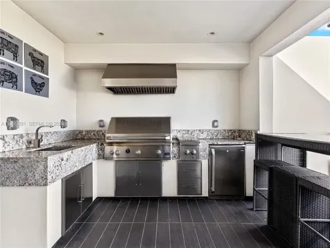 6420 NW 105th Place Doral FL 33178