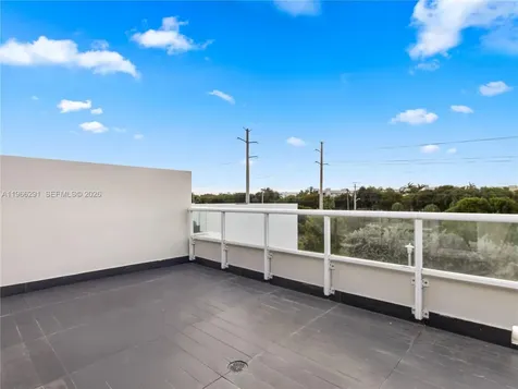 6420 NW 105th Place Doral FL 33178