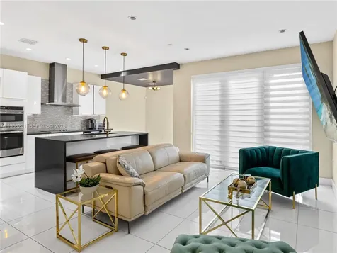 6420 NW 105th Place Doral FL 33178