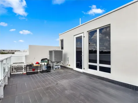 6420 NW 105th Place Doral FL 33178