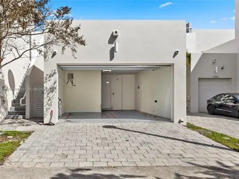 6420 NW 105th Place Doral FL 33178