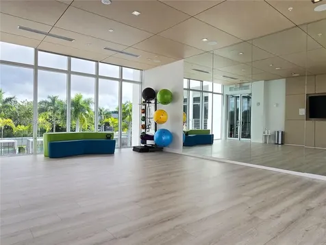 6420 NW 105th Place Doral FL 33178