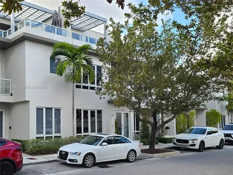 6420 NW 105th Place Doral FL 33178