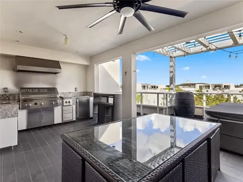 6420 NW 105th Place Doral FL 33178
