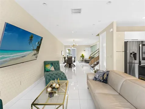 6420 NW 105th Place Doral FL 33178