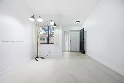 7924 NW 10th Street Plantation FL 33322