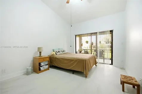 7924 NW 10th Street Plantation FL 33322