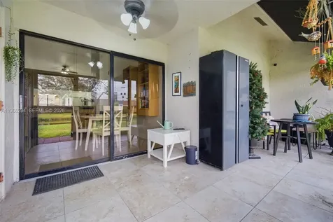 7924 NW 10th Street Plantation FL 33322