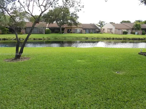 7924 NW 10th Street Plantation FL 33322