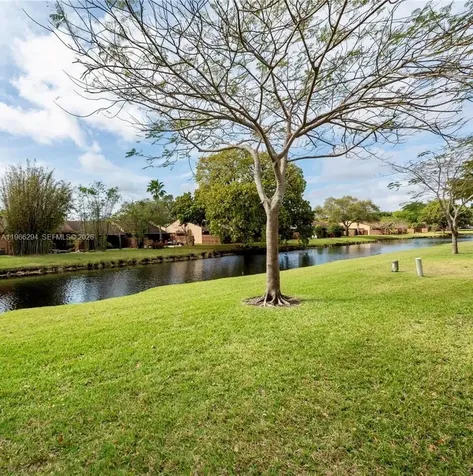 7924 NW 10th Street Plantation FL 33322