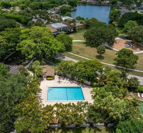 7924 NW 10th Street Plantation FL 33322