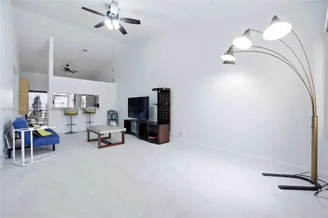 7924 NW 10th Street Plantation FL 33322