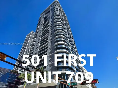 121 NE 5 Street Miami FL 33132