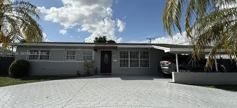 4012 SW 102 Court Miami FL 33165
