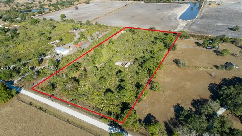 0 S Swinging Trail Other City - In The State Of Florida FL 33935