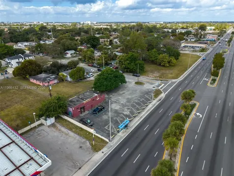 6210 NW 22nd Avenue Miami FL 33147