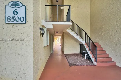 8500 SW 109 Avenue Miami FL 33173