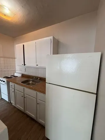 301 Sharar Avenue Opa-Locka FL 33054
