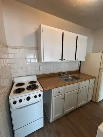 301 Sharar Avenue Opa-Locka FL 33054