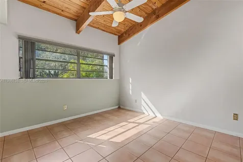 7123 SW 53rd Lane Miami FL 33155