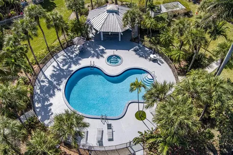 7123 SW 53rd Lane Miami FL 33155