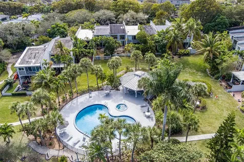 7123 SW 53rd Lane Miami FL 33155
