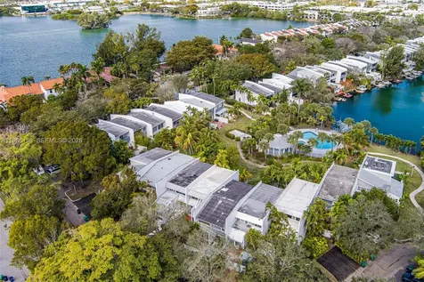 7123 SW 53rd Lane Miami FL 33155