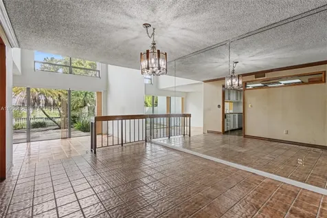7123 SW 53rd Lane Miami FL 33155