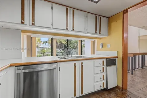 7123 SW 53rd Lane Miami FL 33155