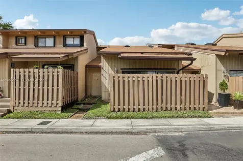 1881 SW 81st Avenue Davie FL 33324
