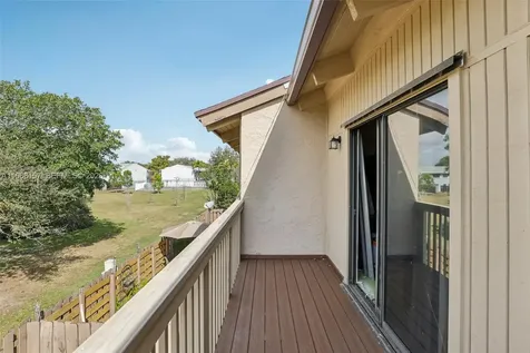 1881 SW 81st Avenue Davie FL 33324