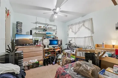1881 SW 81st Avenue Davie FL 33324