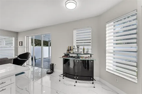 1147 NE 37th Place Homestead FL 33033
