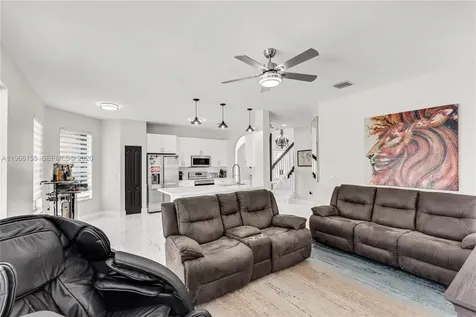 1147 NE 37th Place Homestead FL 33033