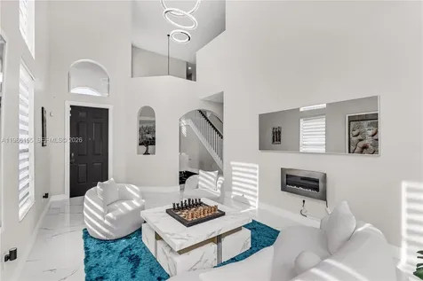 1147 NE 37th Place Homestead FL 33033