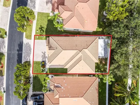 1147 NE 37th Place Homestead FL 33033