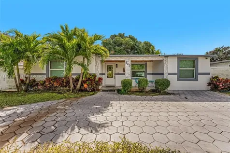 860 NE 142nd Street North Miami FL 33161