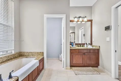 2488 Eagle Run Drive Weston FL 33327