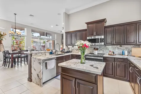 2488 Eagle Run Drive Weston FL 33327