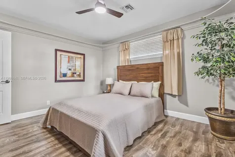 2488 Eagle Run Drive Weston FL 33327
